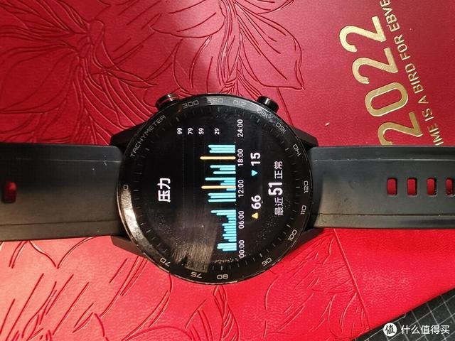 荣耀magicwatch2使用两年体验，荣耀真的比得上老大哥华为么？