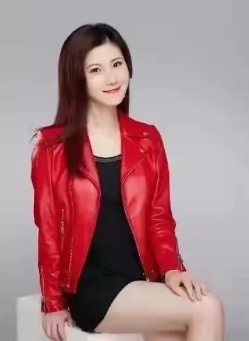 广东最有魅力气质的女主播,《珠江新闻眼》节目主持人林彬