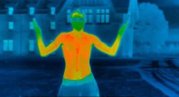 黑客帝国预言人类激活元宇宙的后果，躺平可能才是唯一出路？