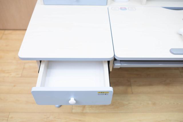 健康与舒适陪伴宝宝一起成长，科贝森儿童学习桌椅套装使用体验