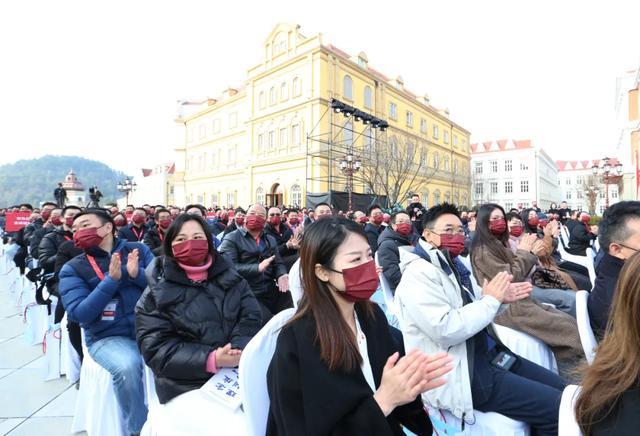 全球最大！华为云贵安园区今日正式开园