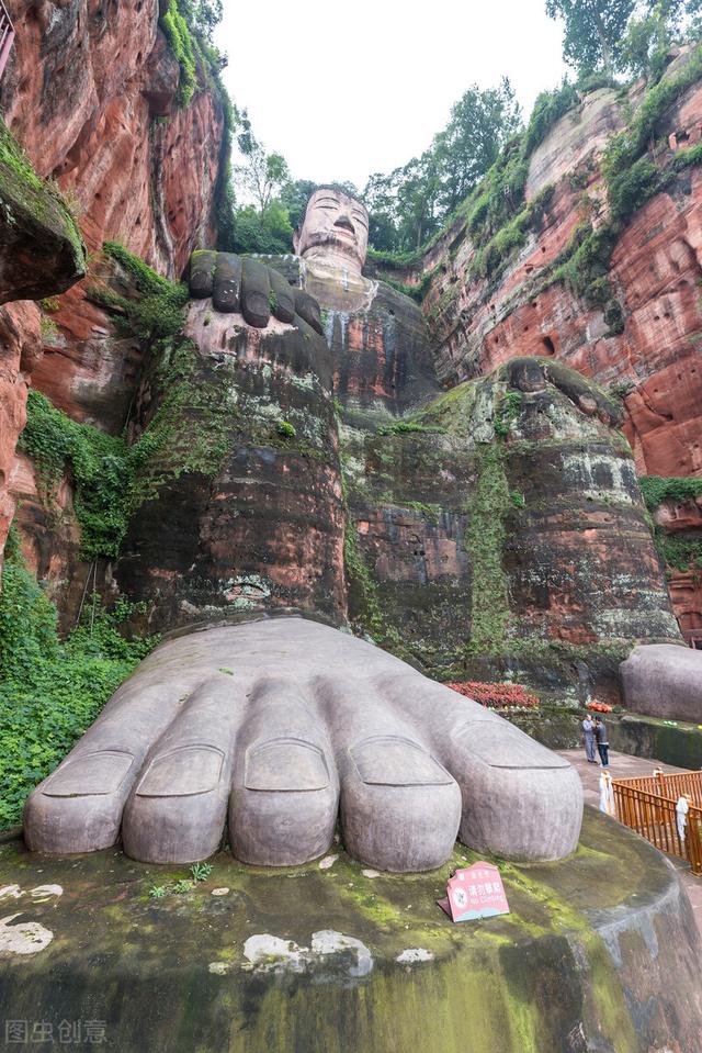 推薦國內的十大世界級美景，個個都是超乎尋常的美景，此生必去