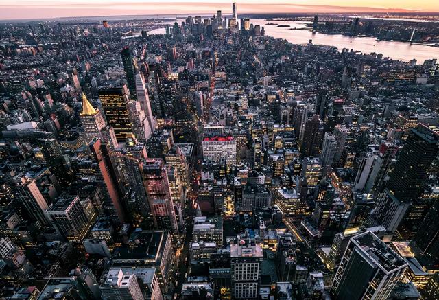 贝壳：坚决抵制恶意做空行为；银泰集团与飞书达成合作｜周报