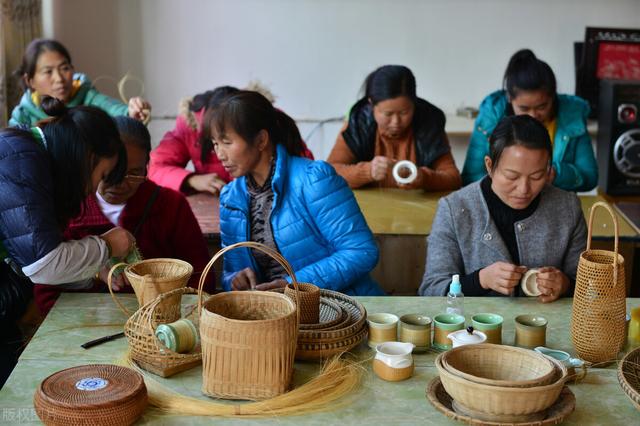 这样最容易养出“废人”，大衣哥的教育模式，如今很多父母仍在做