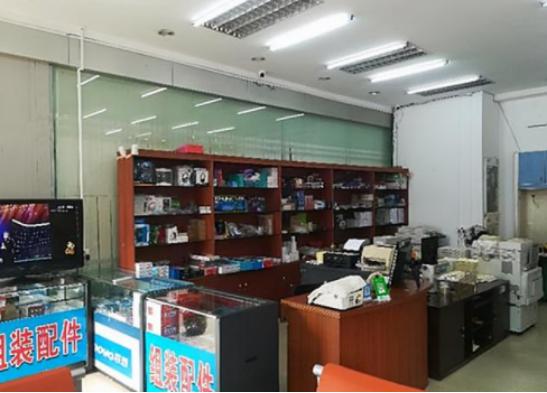 折翼天使顽强产婴，34岁四肢截肢孕妇，靠腕部发力顺利当妈