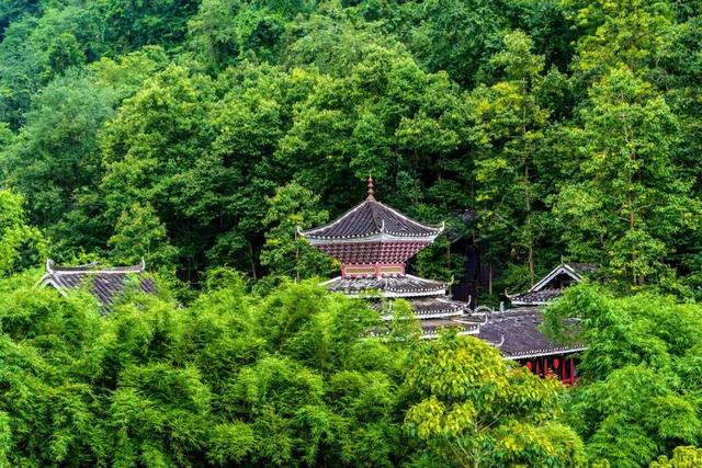 貴州！霸占700項非遺，溫泉當水喝，連聯合國都來朝聖！力薦