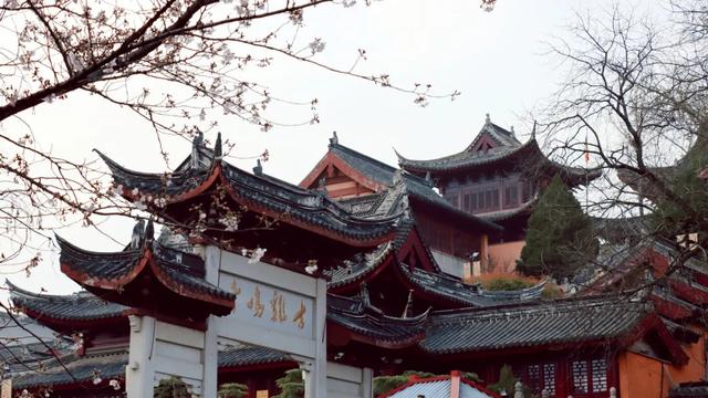 既有悠悠曆史，又有俗世煙火，來南京看看吧