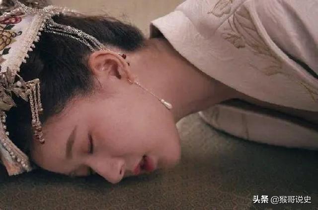 山西小山村中的古寺，裏面有一尊千年女肉身菩薩，還散發著香氣
