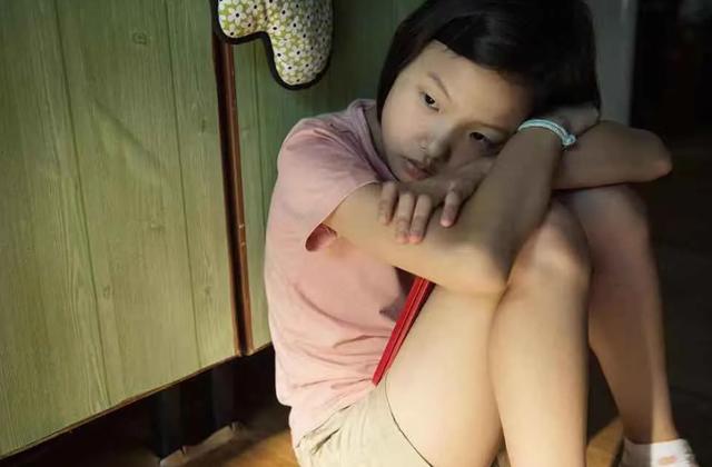 孩子被排挤、被冷落，家长的第一反应很重要