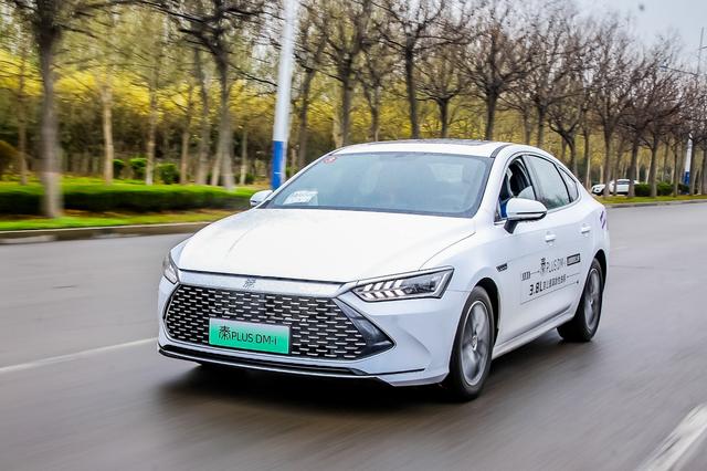 双限城市新选择，这四款新能源车值得推荐