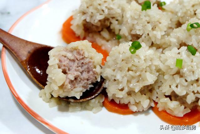 全职妈妈会生活，做饭接娃两不误，进家10分钟开饭，营养健康好吃