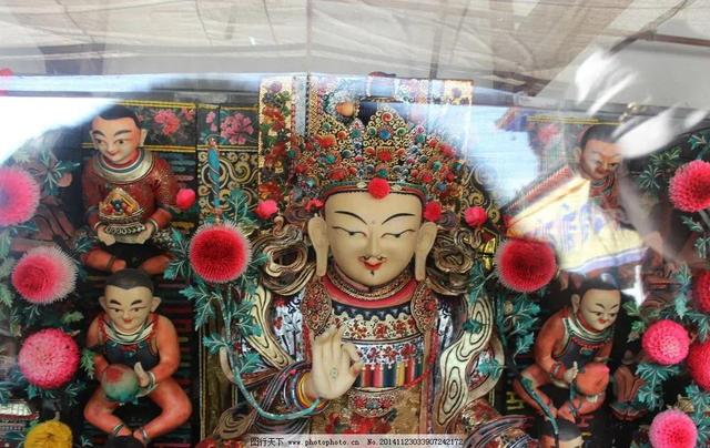 西行遊記之六：塔爾寺的喇嘛以及蒙古包的家訪不一樣的體驗