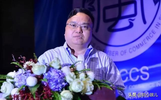 当年因华为放弃读博的郑宝用，帮任正非盈利百亿后，为何退居二线