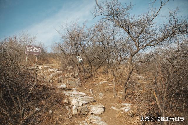 北京徒步登山：房山藥王谷-櫻桃谷登山步道環穿，山野冬季蕭瑟美