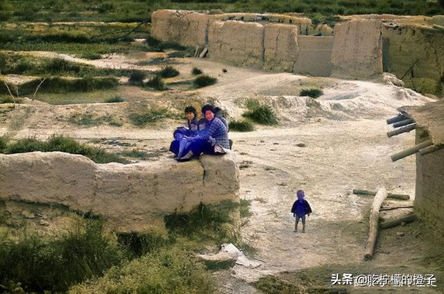 老照片：一個新西蘭人鏡頭下1956年的新疆，雄渾壯美的天山