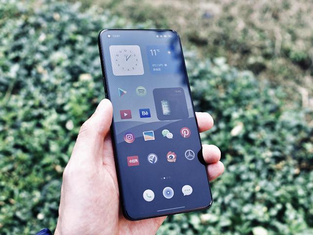 跟“半斤机”说再见，这4款轻薄机型不但配置强悍，价格还很亲民