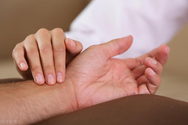 张仲景名方：麻黄连翘赤小豆汤，可清热止痒，能治湿疹、荨麻疹