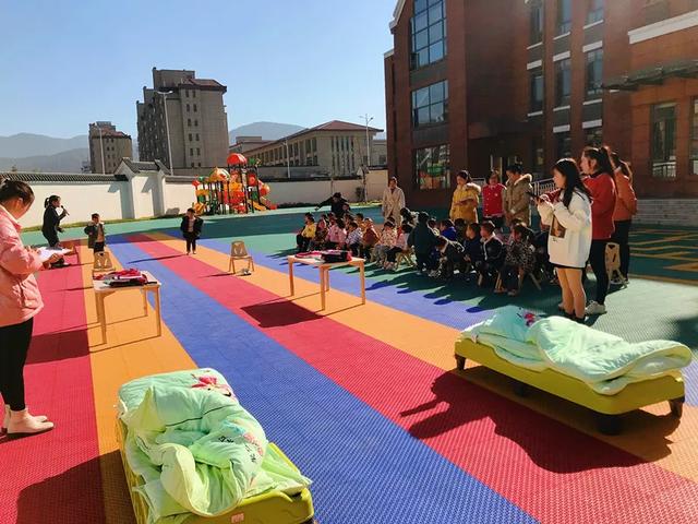 生活小能手 自理我最棒园外园万载园11月幼儿自理能力竞赛活动