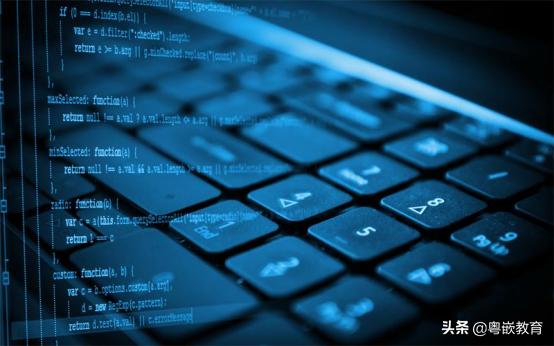 为什么React在前端开发中如此流行？