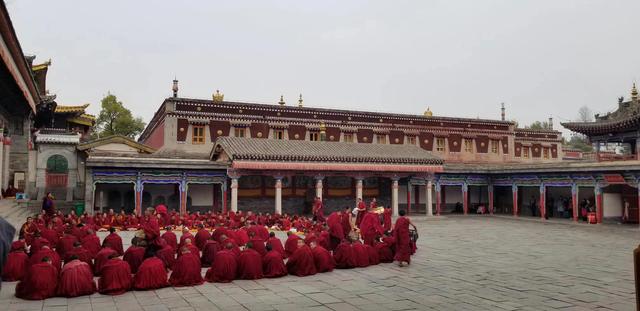神奇的塔爾寺