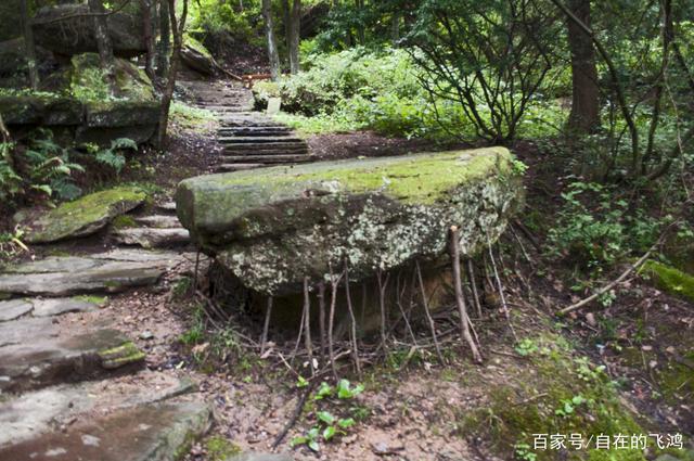 探訪三國古戰場，雨中登牛頭山，觀天下第一山水太極