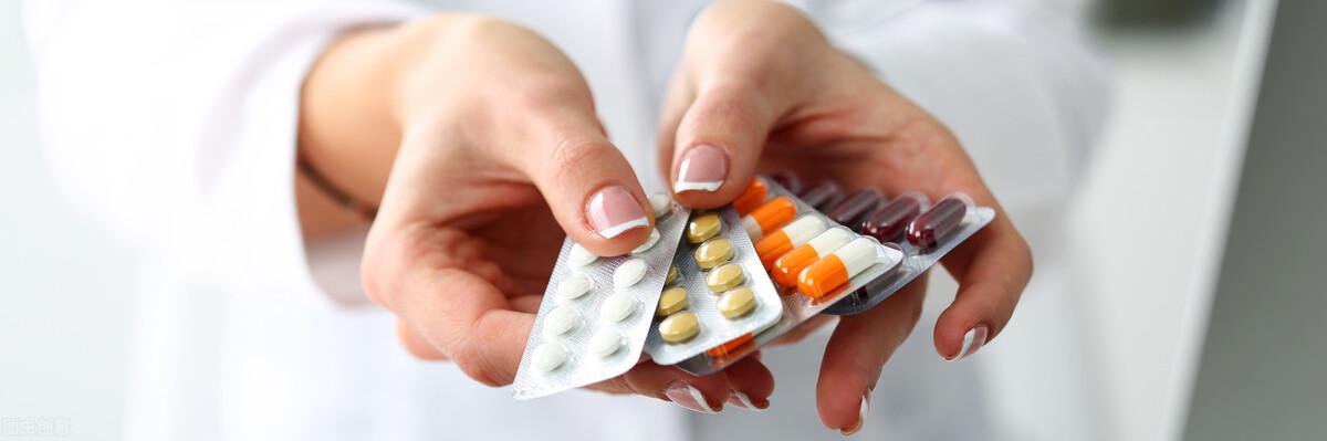 男子剧烈咳嗽一直治不好，医生却问，你是不是吃了高血压药？