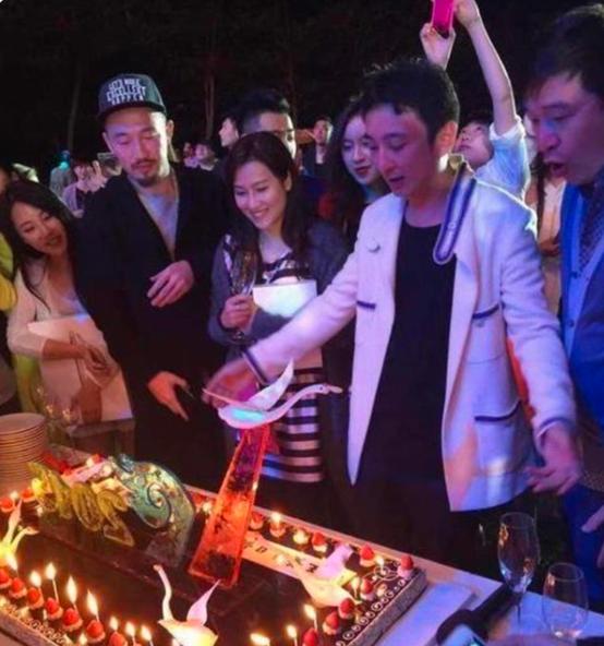 王健林被传离世谣言后，王思聪依然不愿意接班