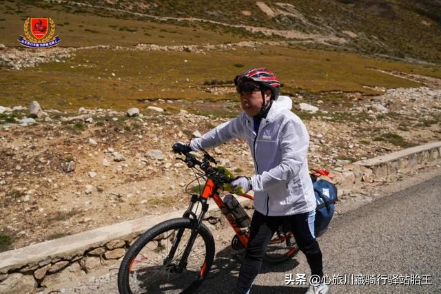在海拔5000米的高海拔，騎自行車是啥感受？高原缺氧不缺精神