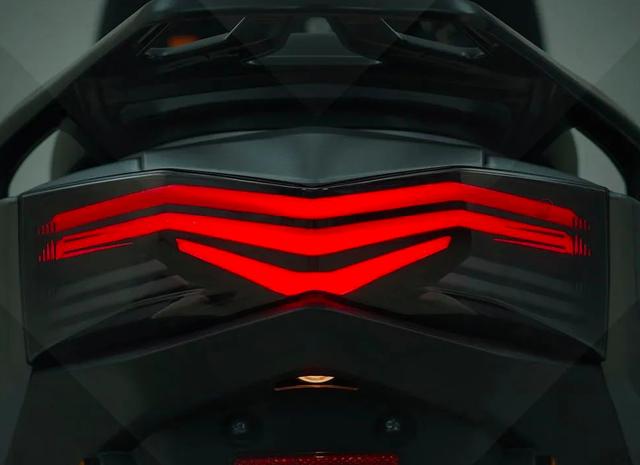 大阳全新电摩评测：搭载高速电机，时速60以上，续航115公里