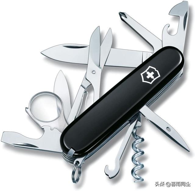 背包客的多功能便攜工具：最適合露營和背包旅行的5款多功能工具