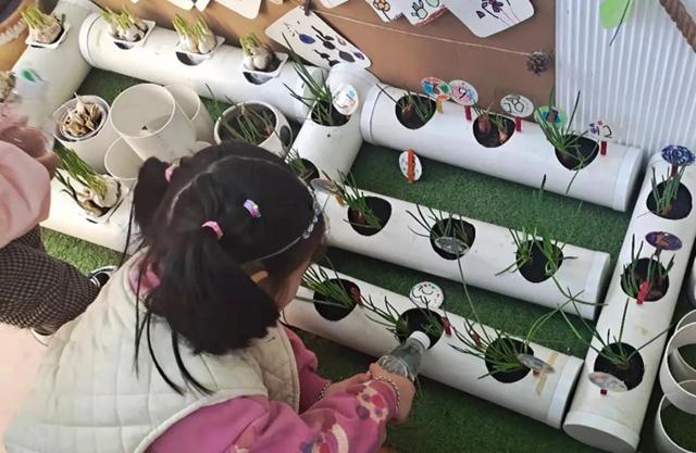 诺亚舟庆安小哈佛幼儿园中一班  快乐那么多，我都留住了