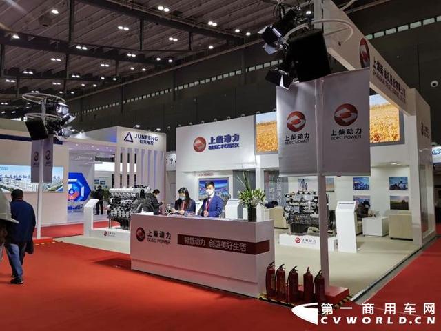 先睹为快！潍柴玉柴/解放/云内等争霸 第20届内燃机展蓝牌动力比拼