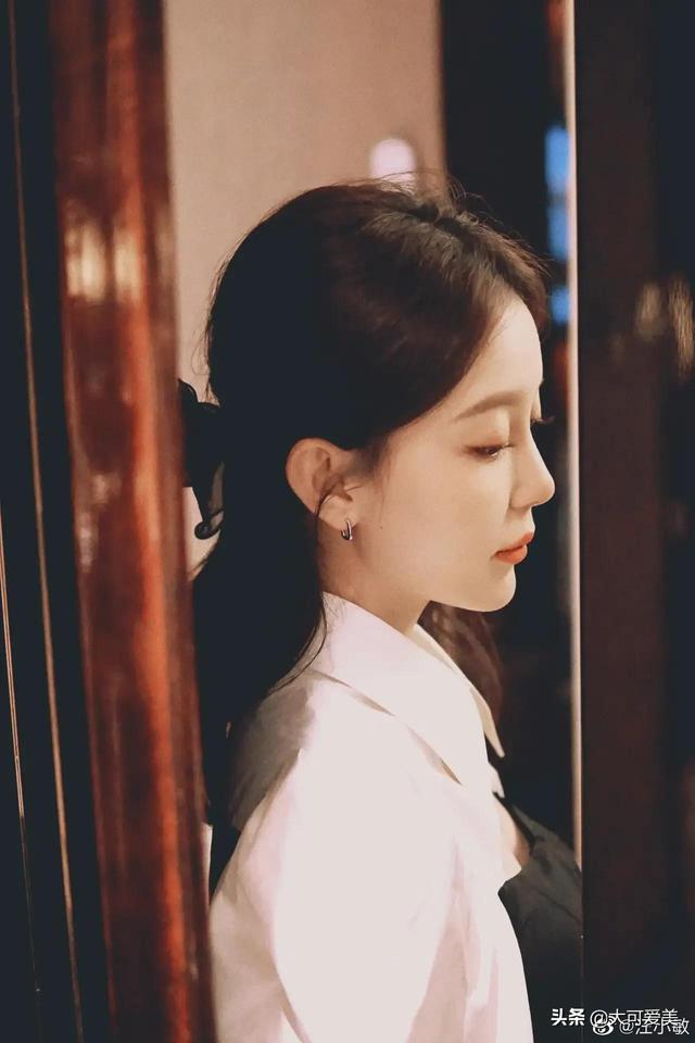 歌手汪小敏歌美人更美 Zh中文网