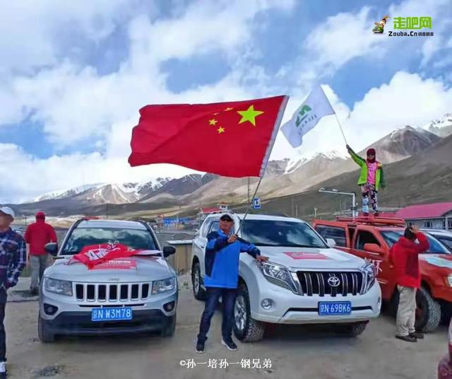 花甲之年，親兄弟攜手共駕35000公裏，走過一趟刻骨銘心的旅行