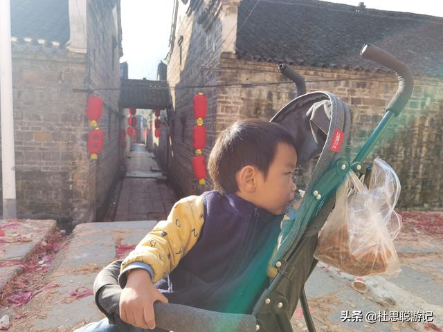 漢EV自駕廣西，爬山涉水到桂北地區，帶著家人遊覽秦家大院