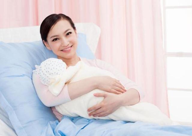 最怕宝宝“落地哭”？花了2周时间，我彻底解决了女儿的入睡问题