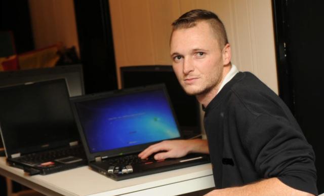 近8000枚比特币被当垃圾扔掉，英小伙痛苦了8年，如今妻离子散