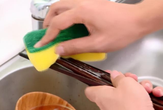 中老年，3个勤快习惯要改掉，越勤快越容易得病，要引起重视