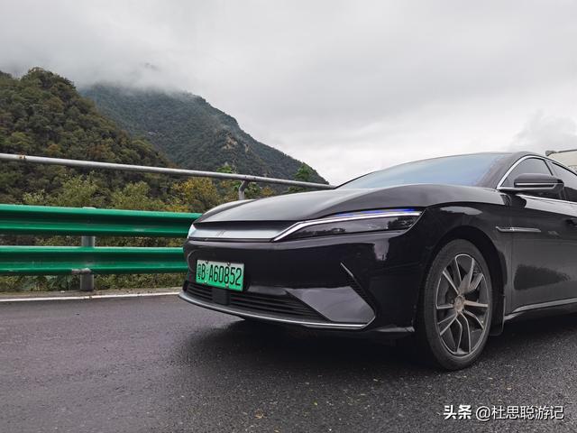 漢EV自駕廣西，爬山涉水到桂北地區，帶著家人遊覽秦家大院