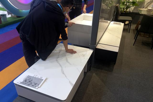 爆仓！国内岩板库存超300亿元？