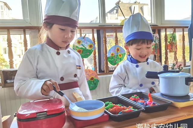 诺亚舟庆安宜家花城幼儿园中二班  巧思“慧”创“境”遇美好