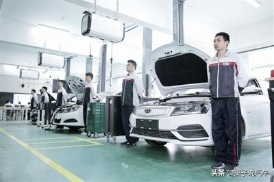 一场旅游揭开“遮羞布”，养不起丢不掉，新能源车型可笑可笑