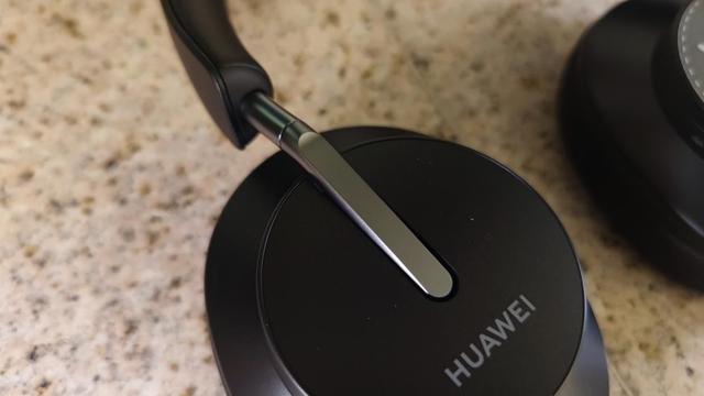 「捡垃圾」解密华为Free Buds Studio超低跳水价