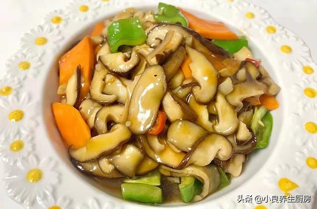 冬天，吃莲藕不如吃这菜，简单易学，清爽可口，孩子喜欢吃