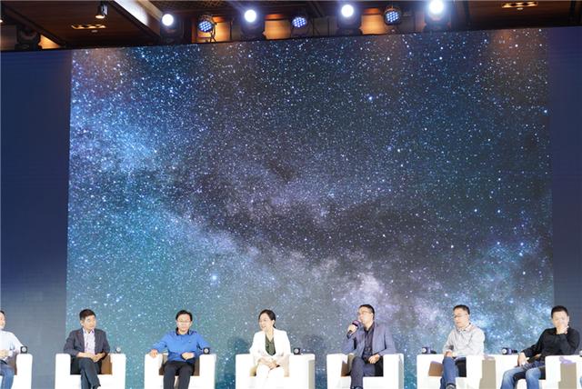 高通做东，小米OV荣耀中兴黑鲨齐聚一堂，场面竟然很和谐