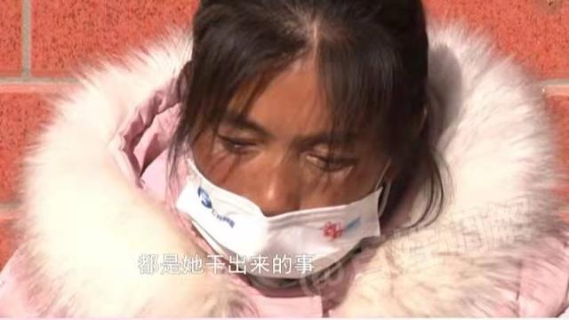 妈妈太懒家里乱得像垃圾场，儿子变家长恨铁不成钢：她从不打扫