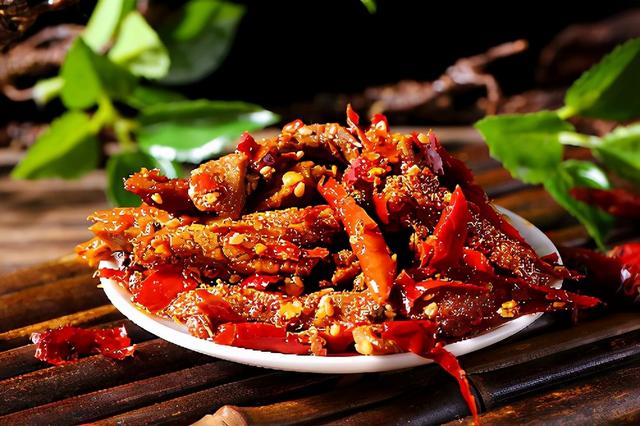 胆囊炎患者可以吃鸡蛋吗？提示：真正不宜食用的或是这4种食物