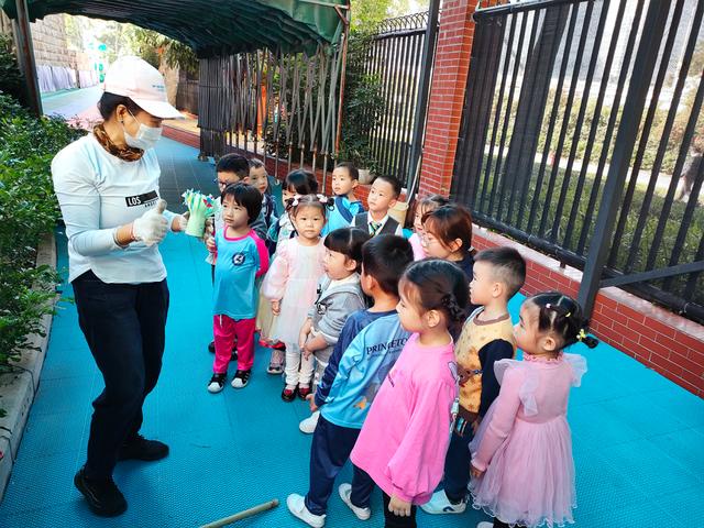 感恩于心，知恩于行！记普林斯顿国际幼儿园感恩节主题活动