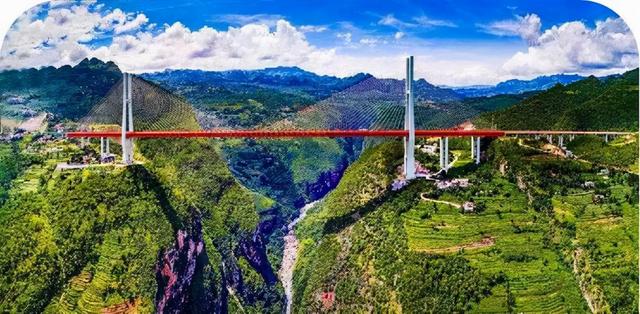 貴州一景區走紅，峽谷深切千米，被稱爲地球裂縫