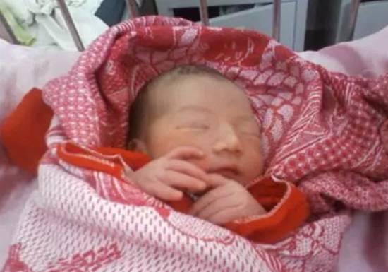 全球不足30例！广西一女子怀孕，胎儿却长在肝脏里，能生下来吗？